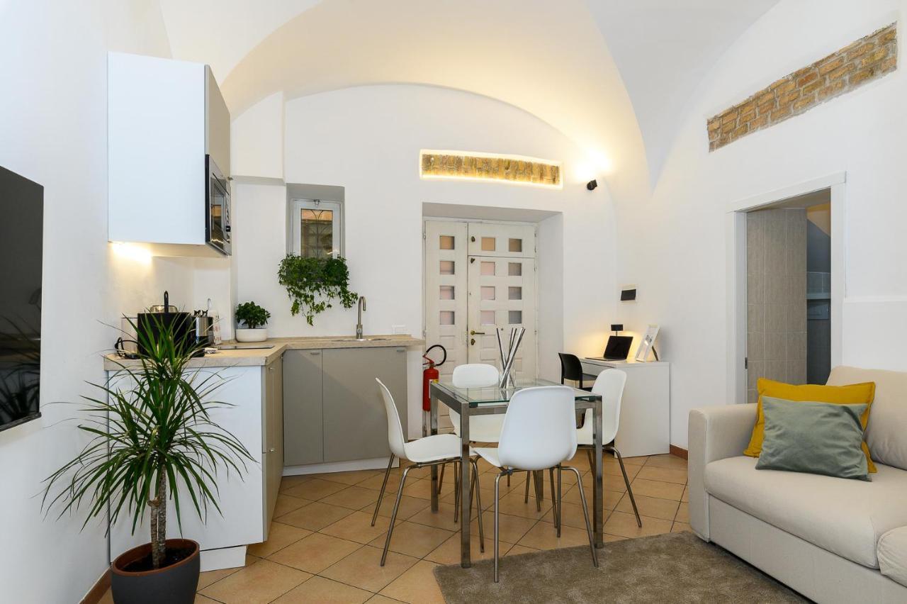 Cozy & With Private Entrance By Ndp Rent Apartment *